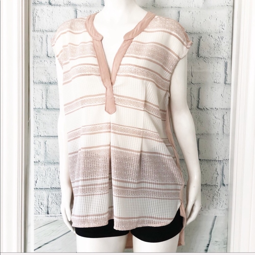 Anthropologie sleeveless blouse tunic size…